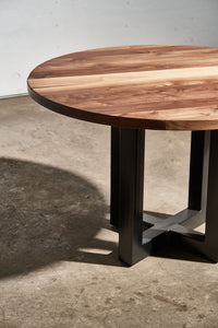 Round Cross Frame Table